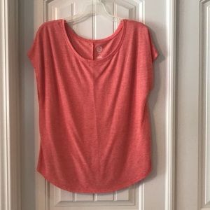 Relaxed fit, coral colored T-shirt